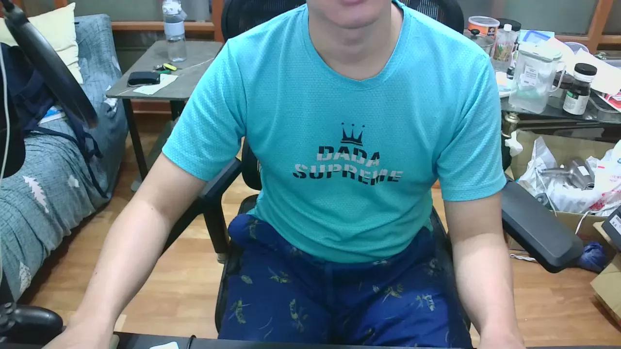 txxple777 on Cam4 