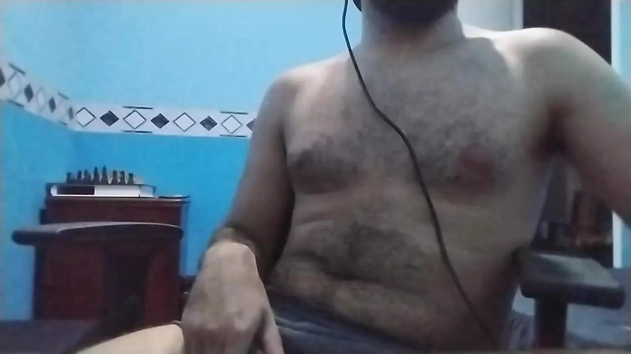 Tylertrevor19 on Cam4 