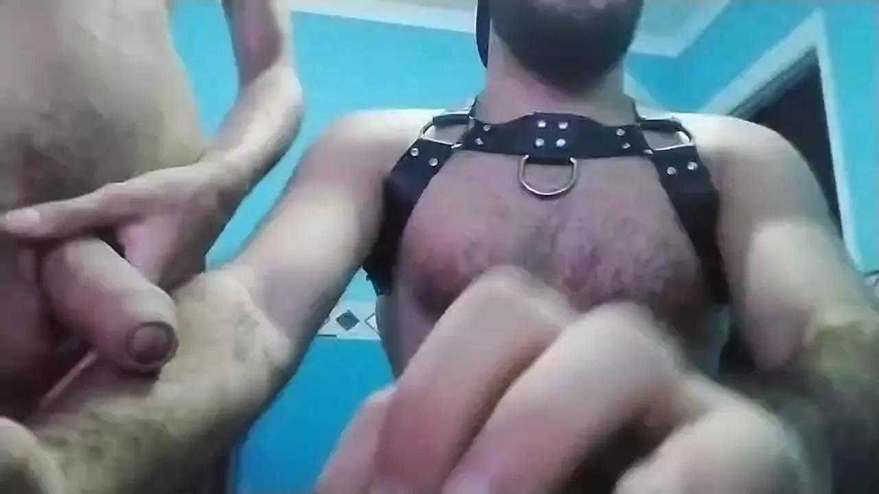 Tylertrevor19 on Cam4 