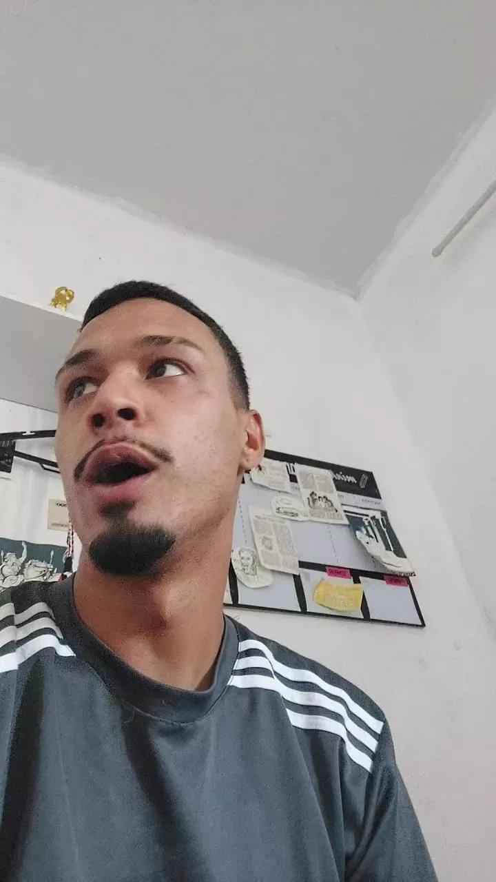 tzprado2dk on Cam4 