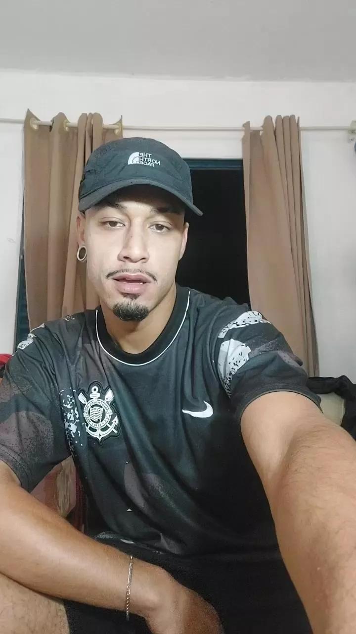 tzprado2dk on Cam4 
