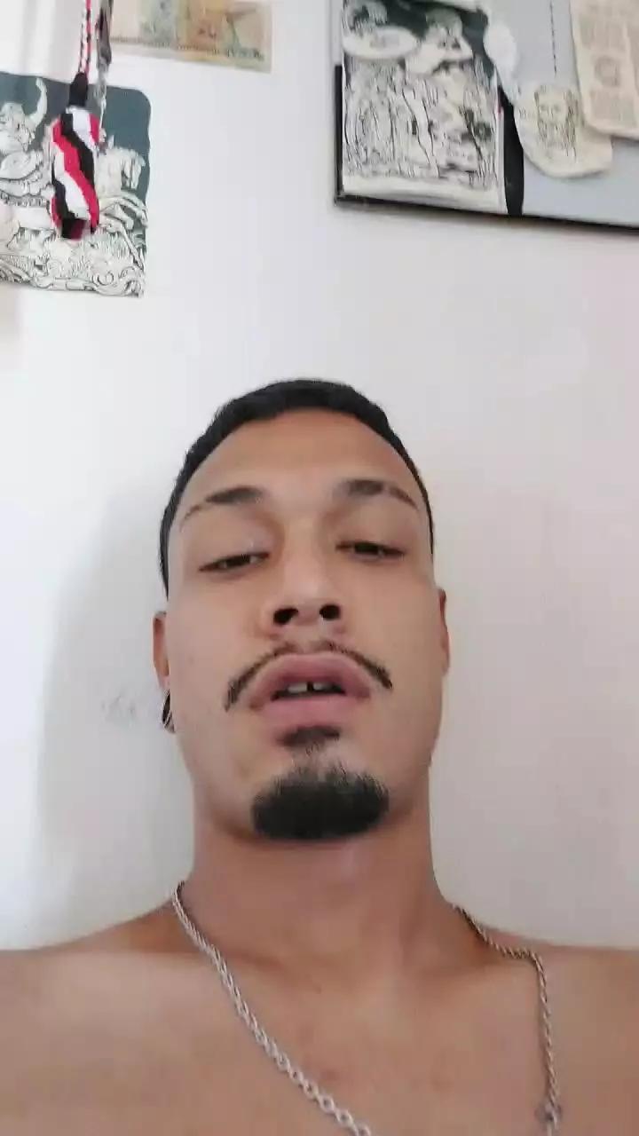 tzprado2dk on Cam4 
