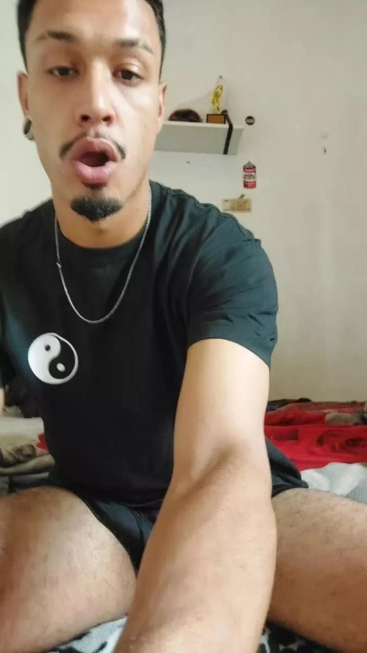 tzprado2dk on Cam4 