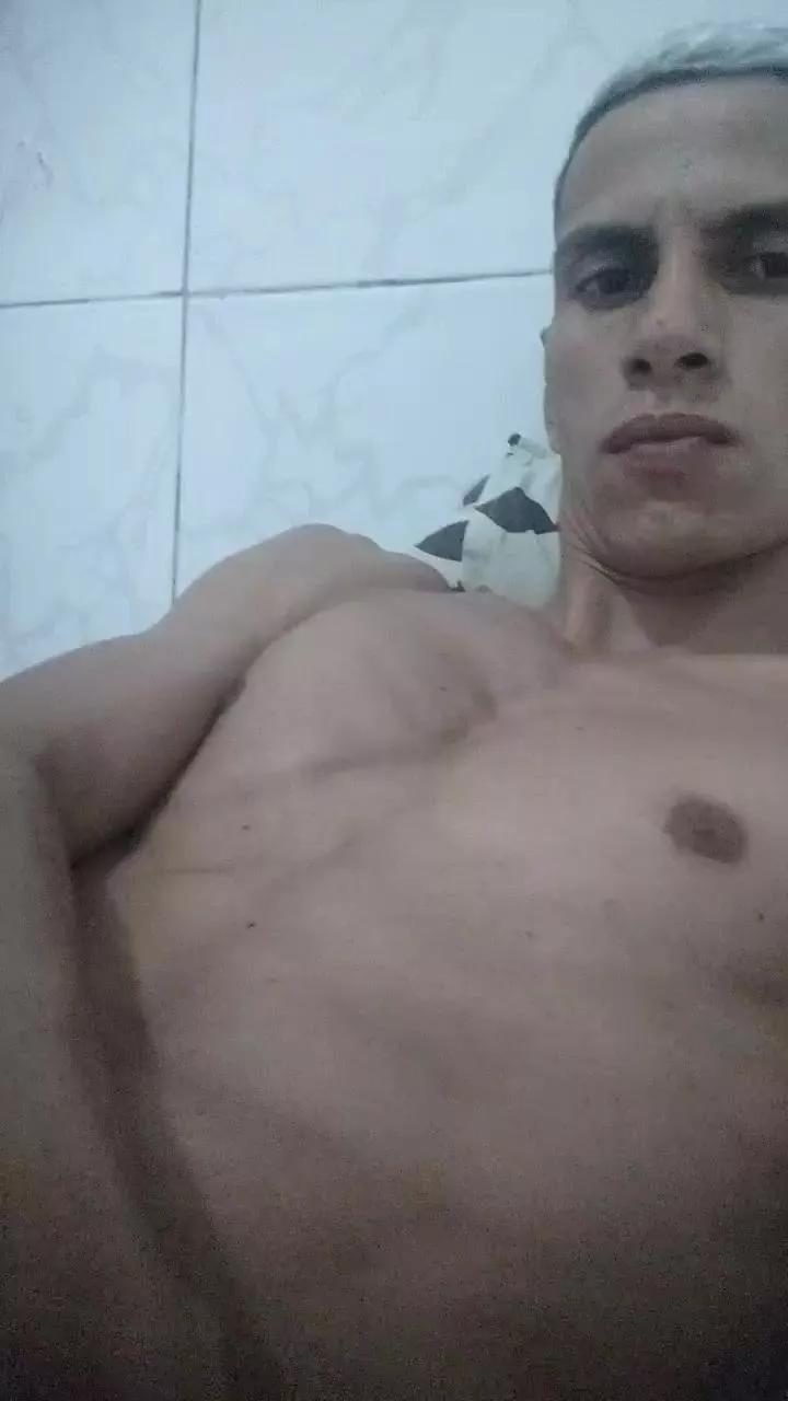 Uesmoura on Cam4 