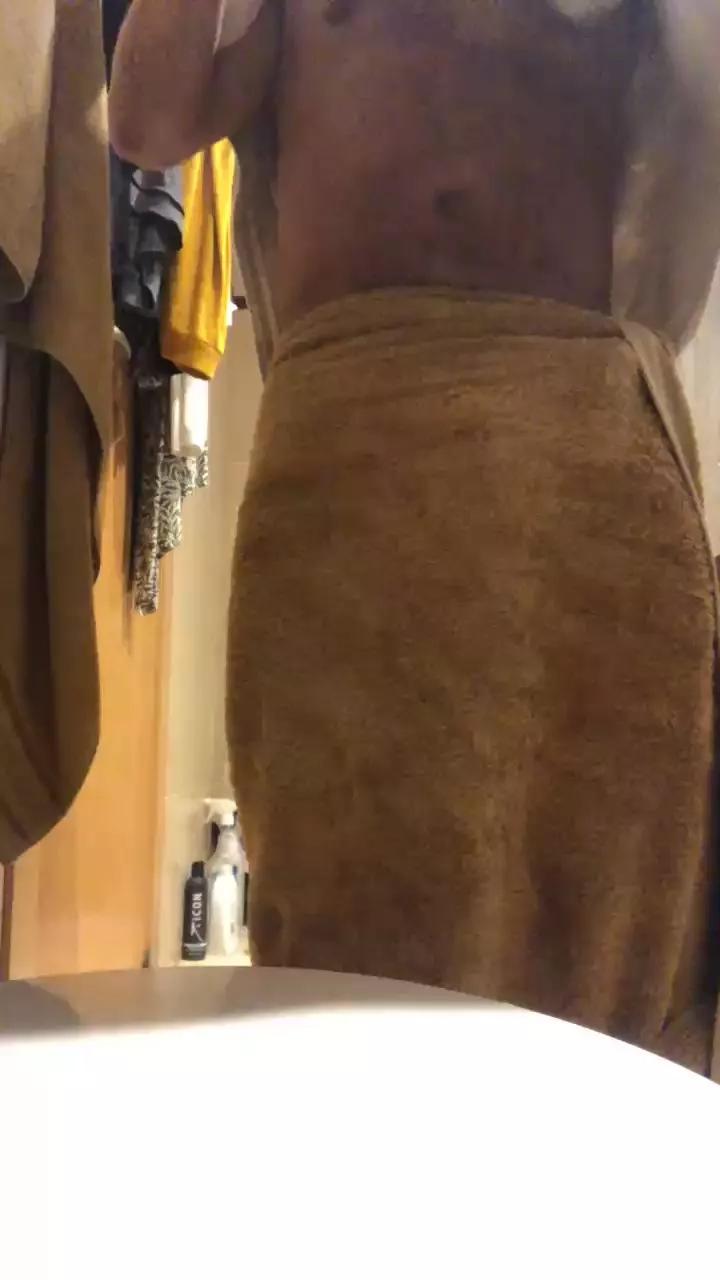 Valentino654 on Cam4 