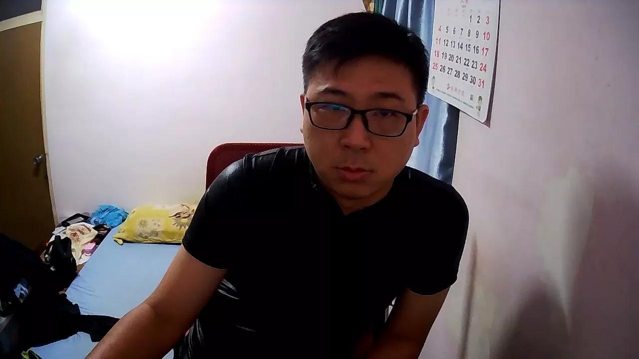 vicwin on Cam4 