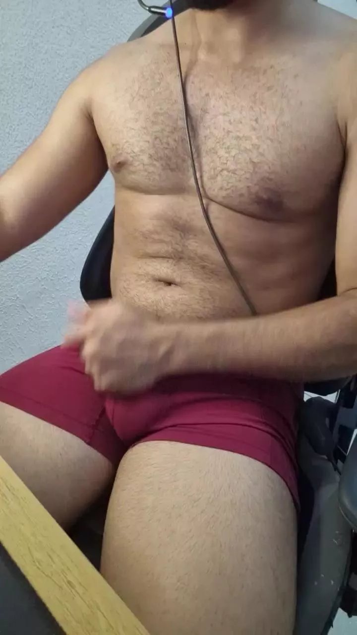 Offline Virginianjo_20 on Cam4