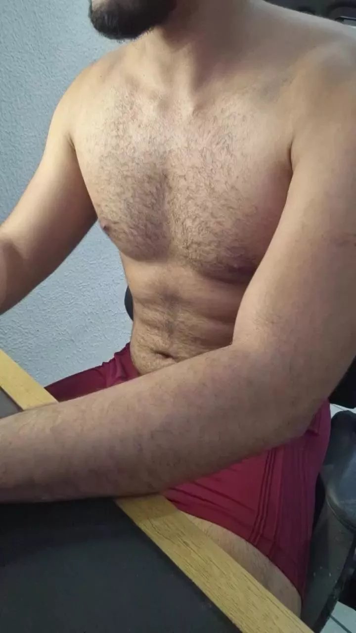 Offline Virginianjo_20 on Cam4