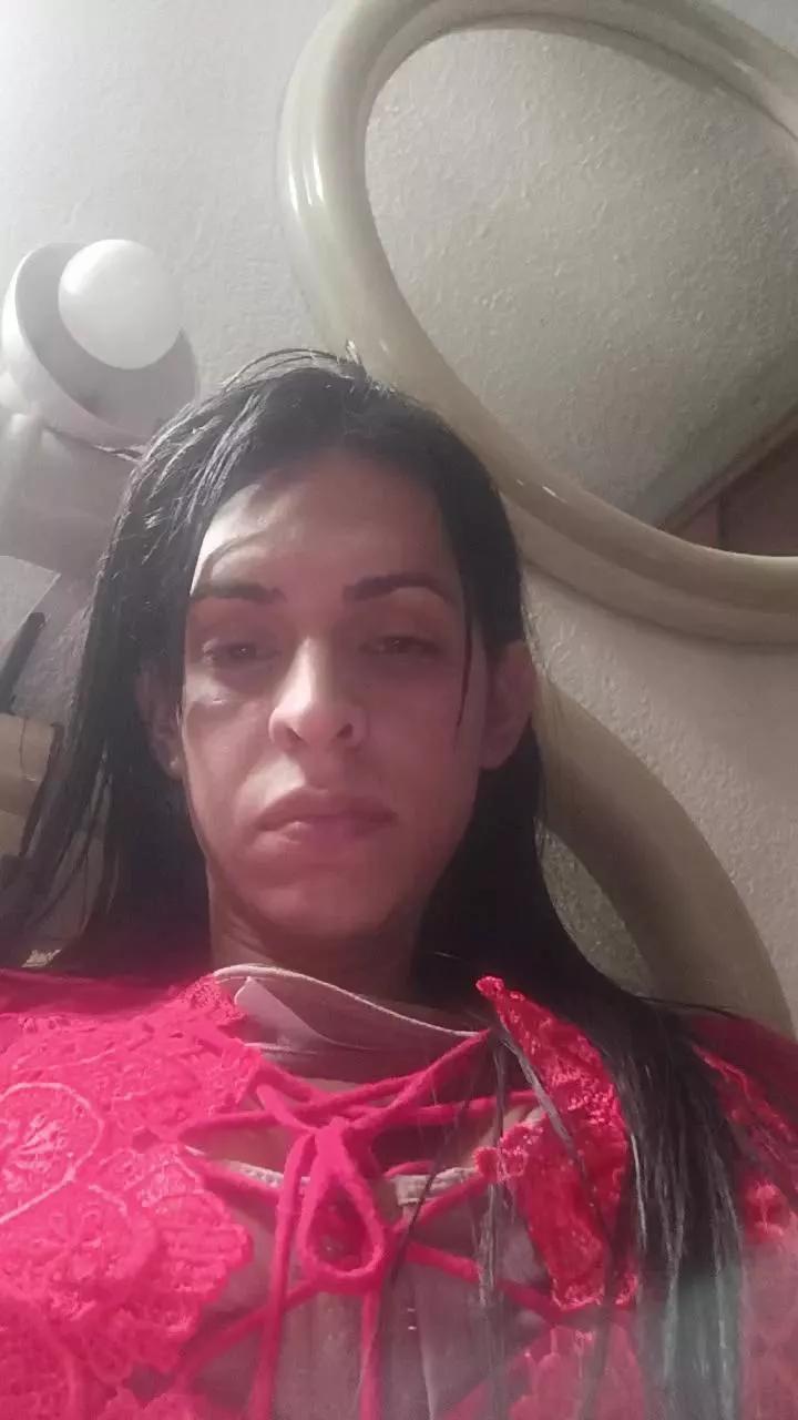 VittoriaLmbrdi on Cam4 