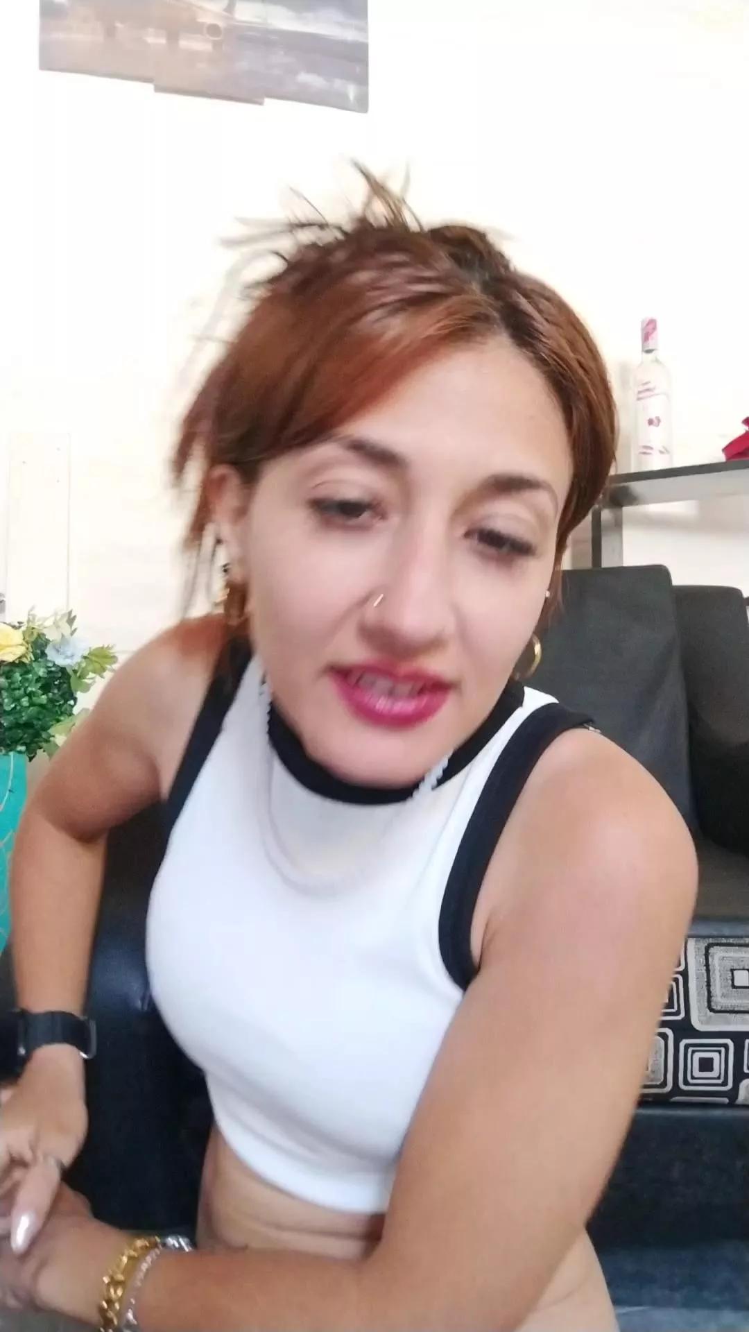 viudanegra4 on Cam4 