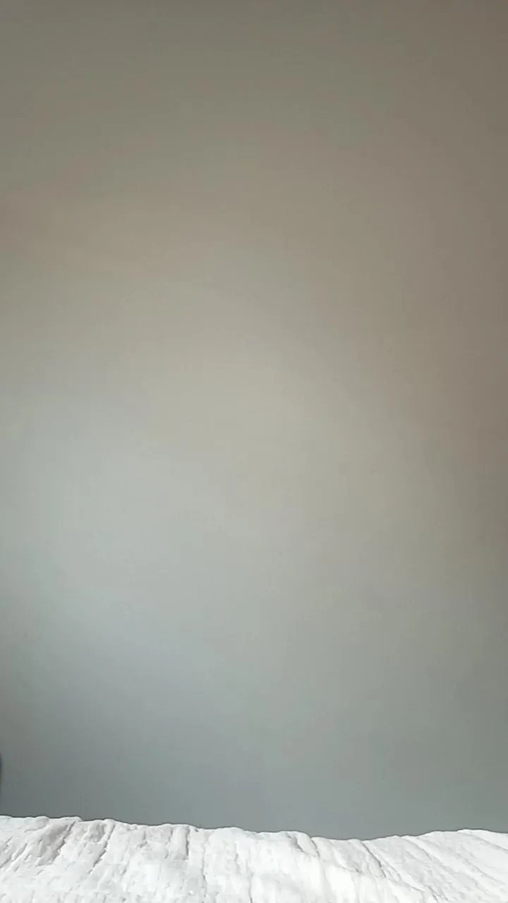 Offline Vivialves on Cam4