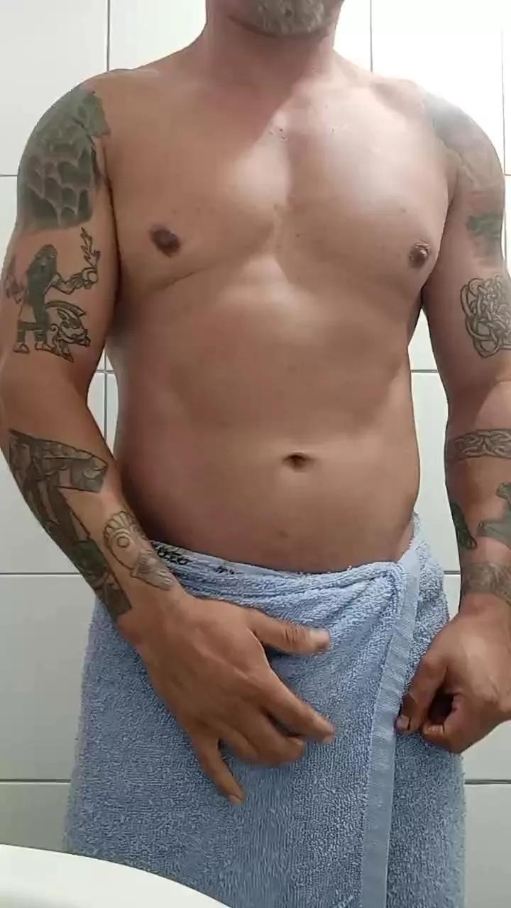 Vlady40 on Cam4 