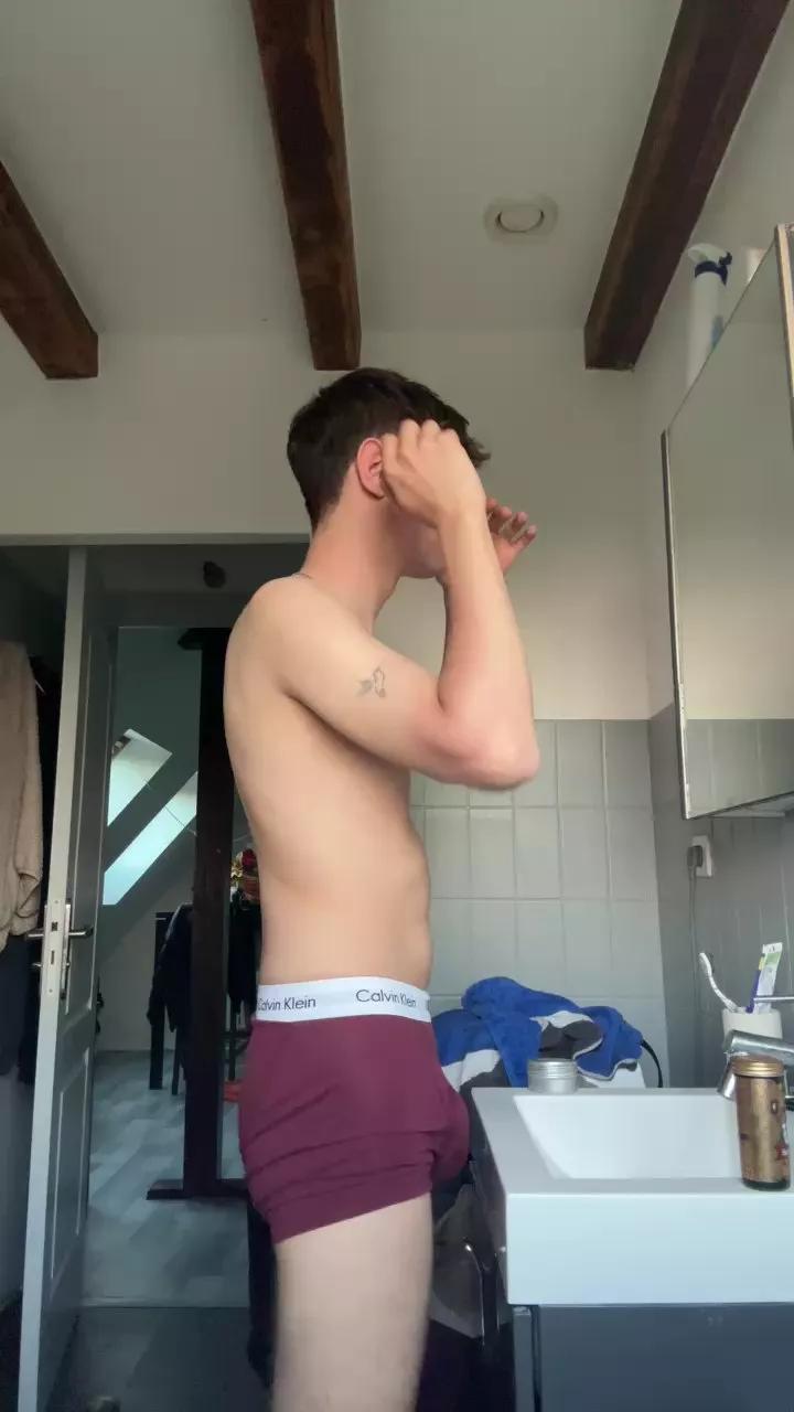 wantedboy3 on Cam4 