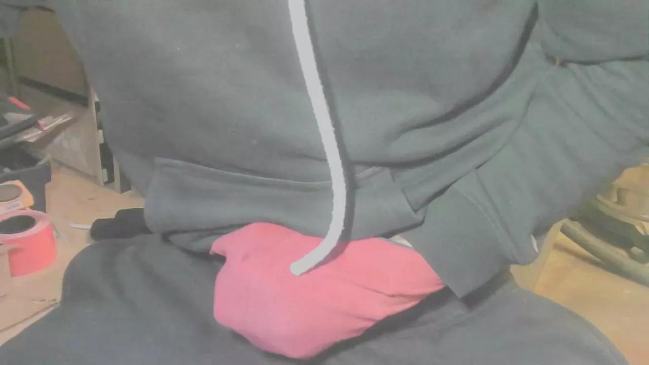 Wiesencoltx on Cam4 