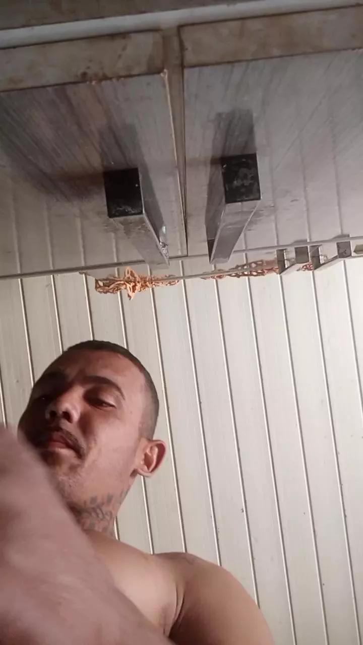 wilbert_sexy on Cam4 