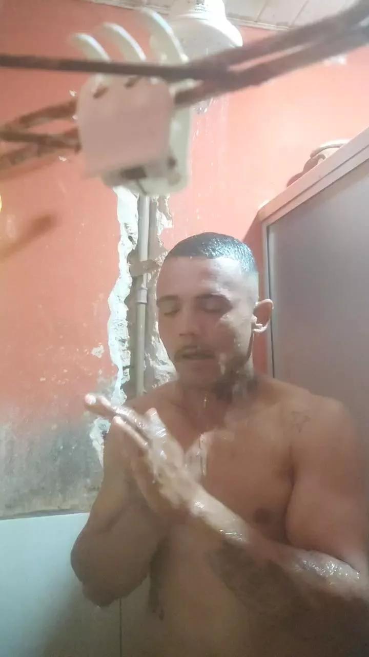 wilbert_sexy on Cam4 