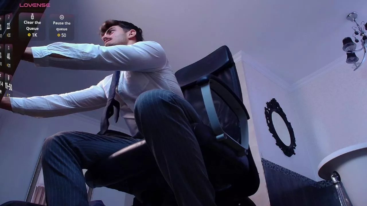 Offline WilsonJules on Cam4