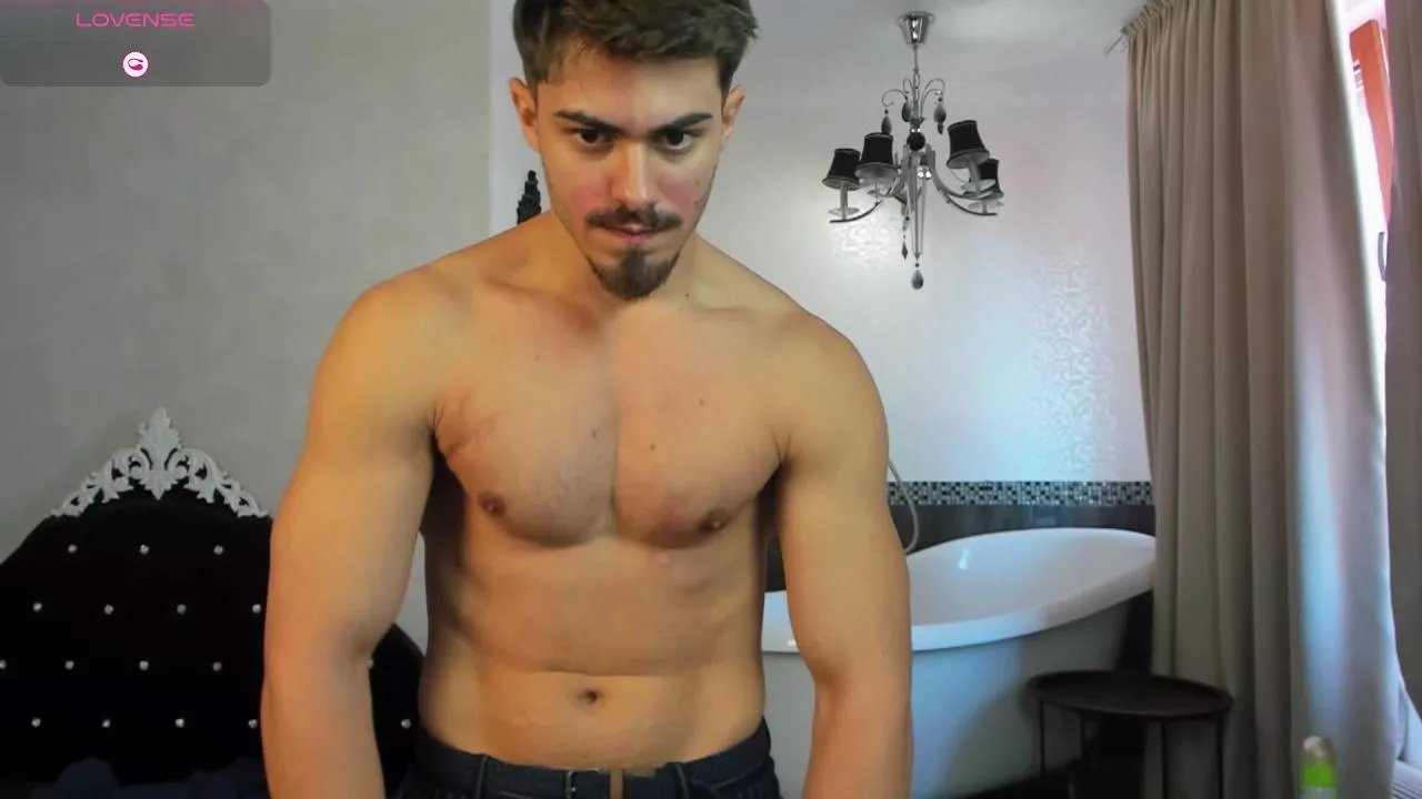 Offline WilsonJules on Cam4