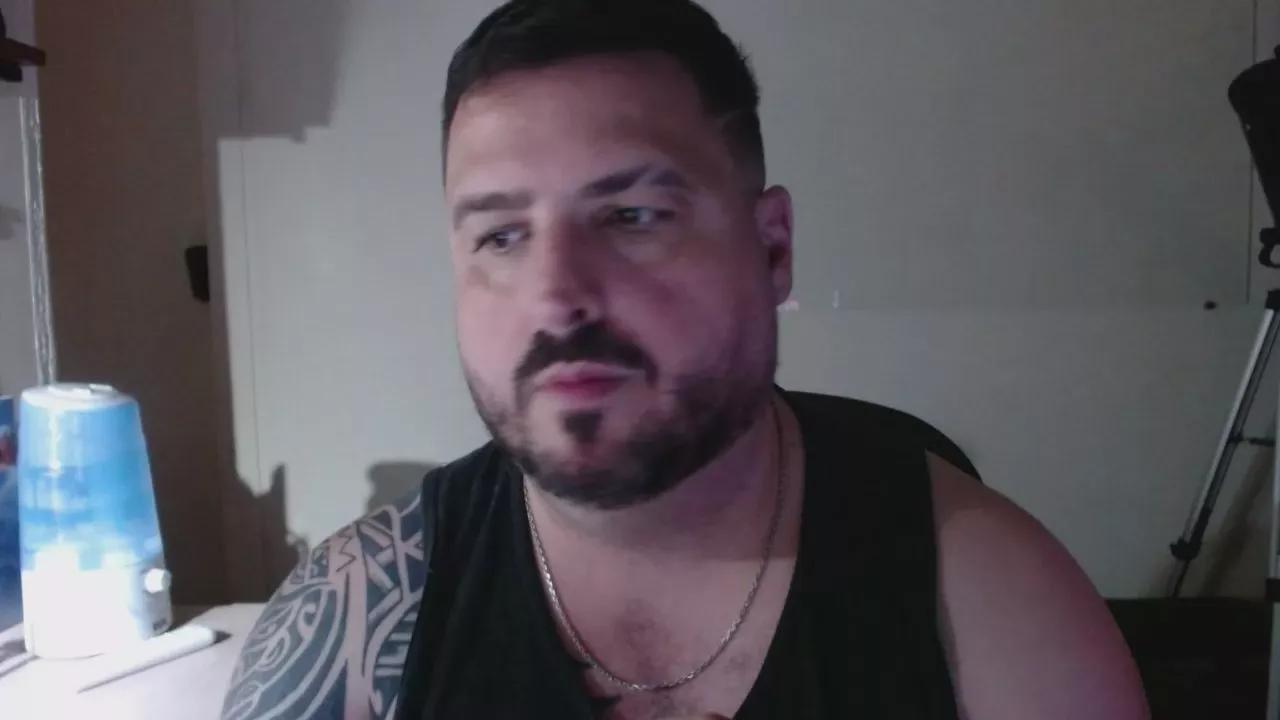 wluizzz on Cam4 