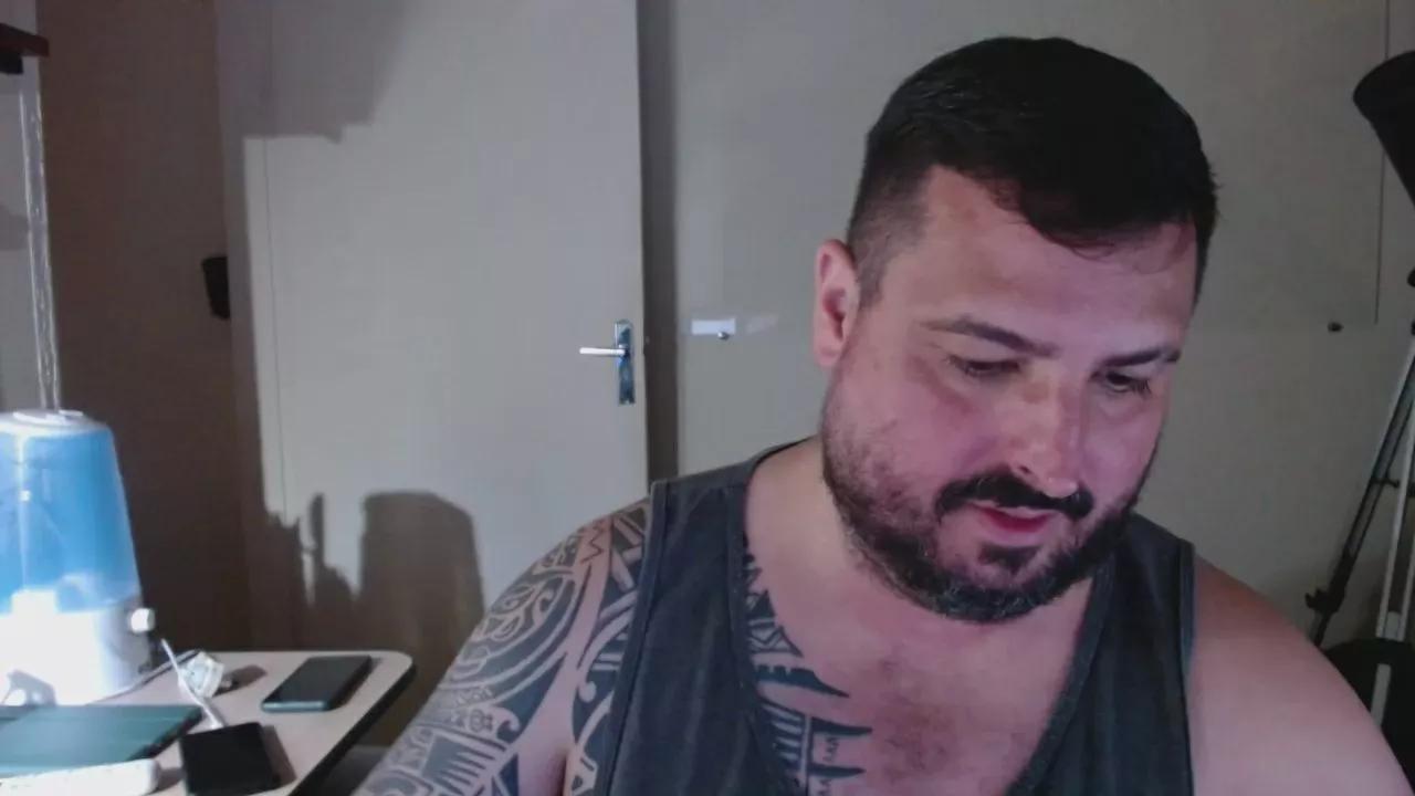 wluizzz on Cam4 