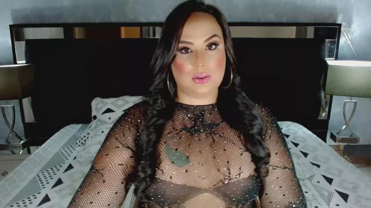 xAishaHotsex on Cam4 