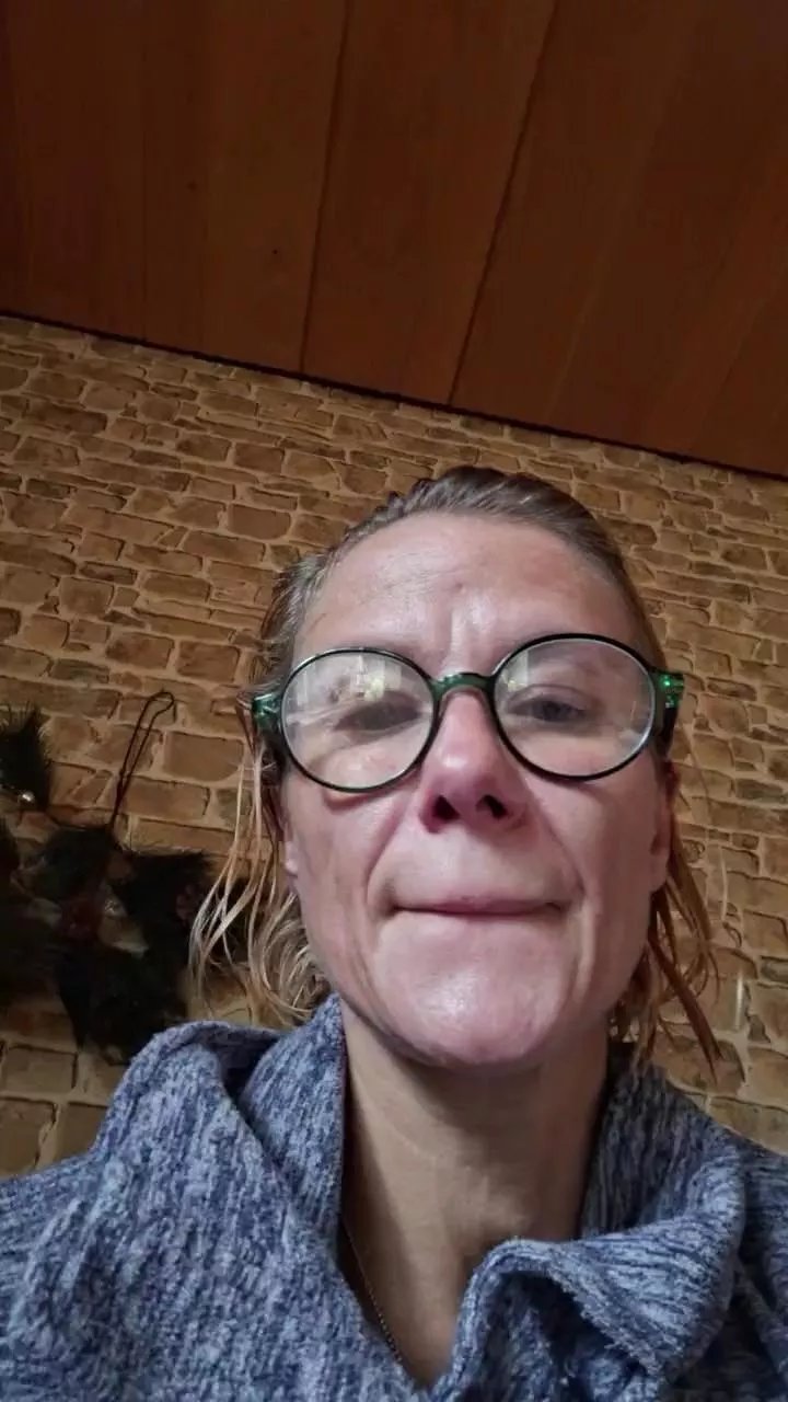 Offline xcYola on Cam4