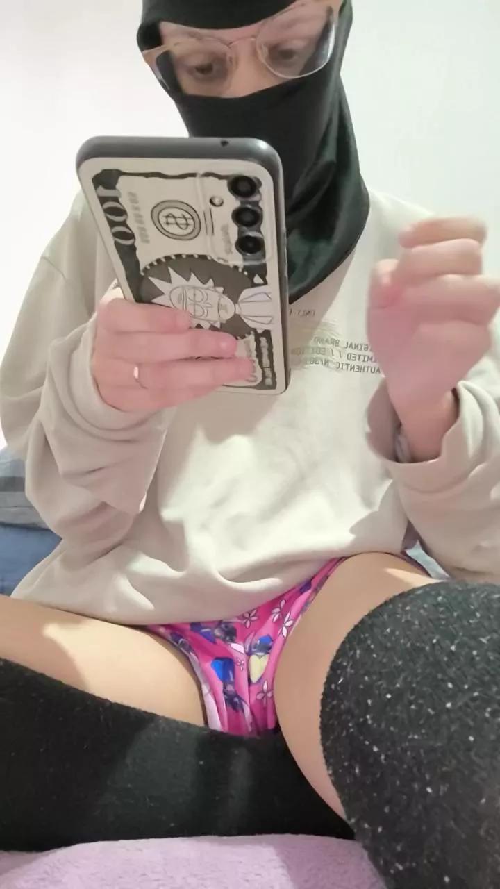 xesmeraldinha on Cam4 