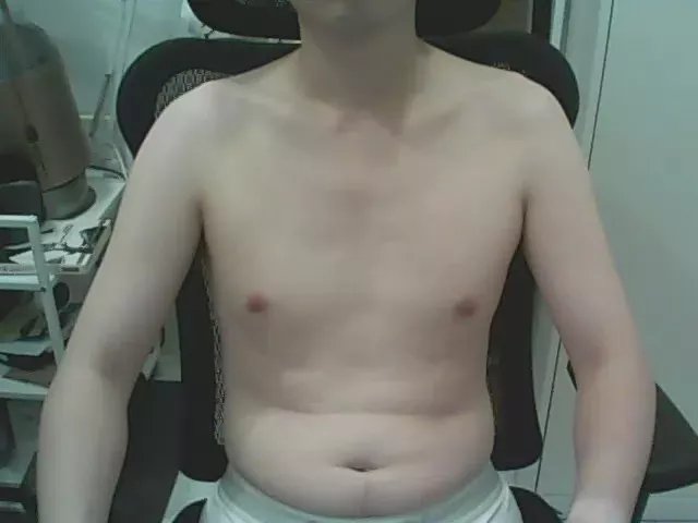 Offline xinpu on Cam4