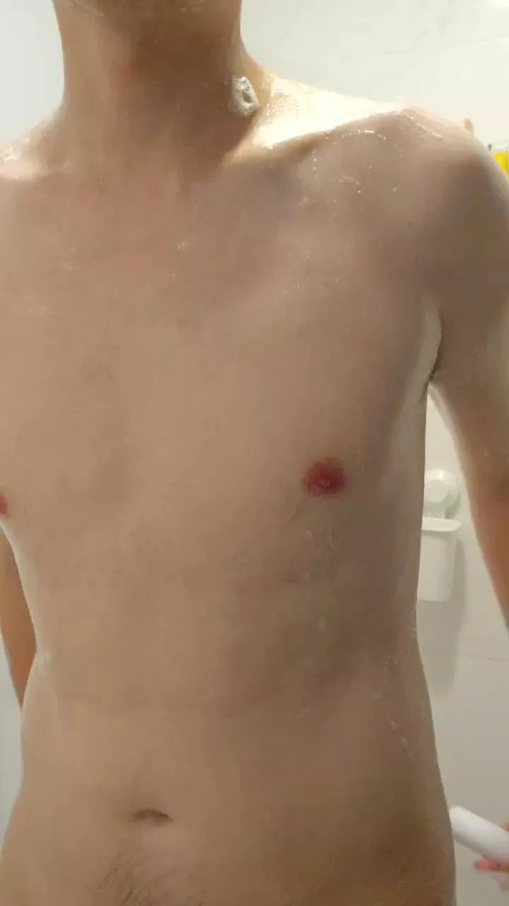 Offline xinpu on Cam4