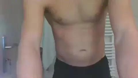 youngforold20 on Cam4 