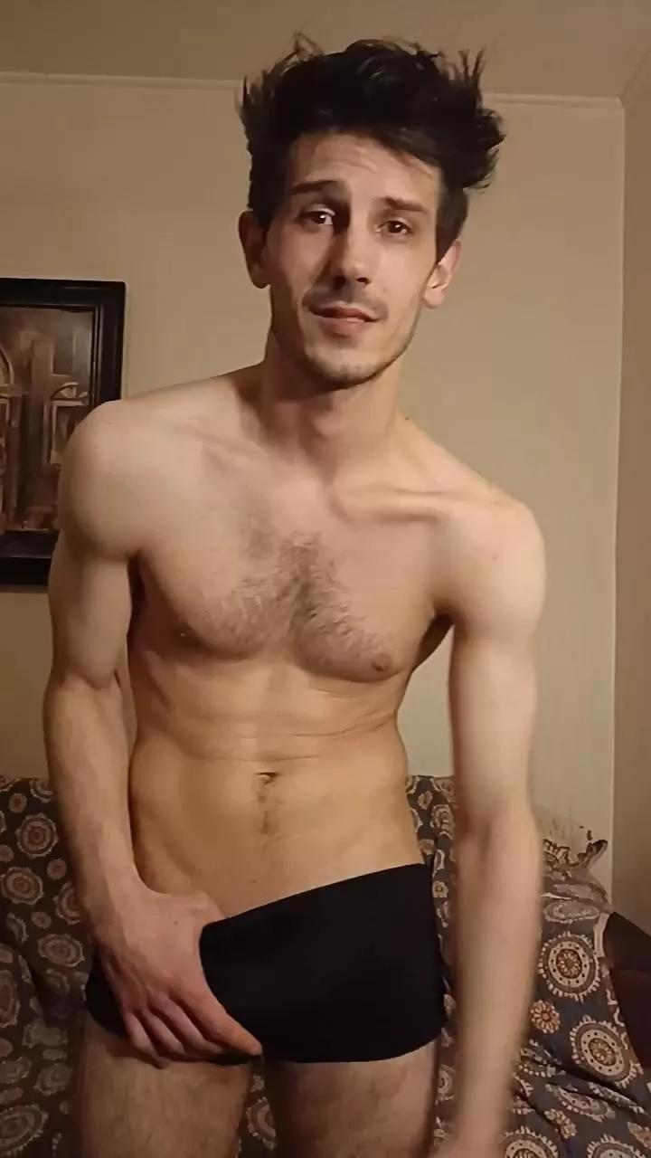 Yourboyforyou on Cam4 