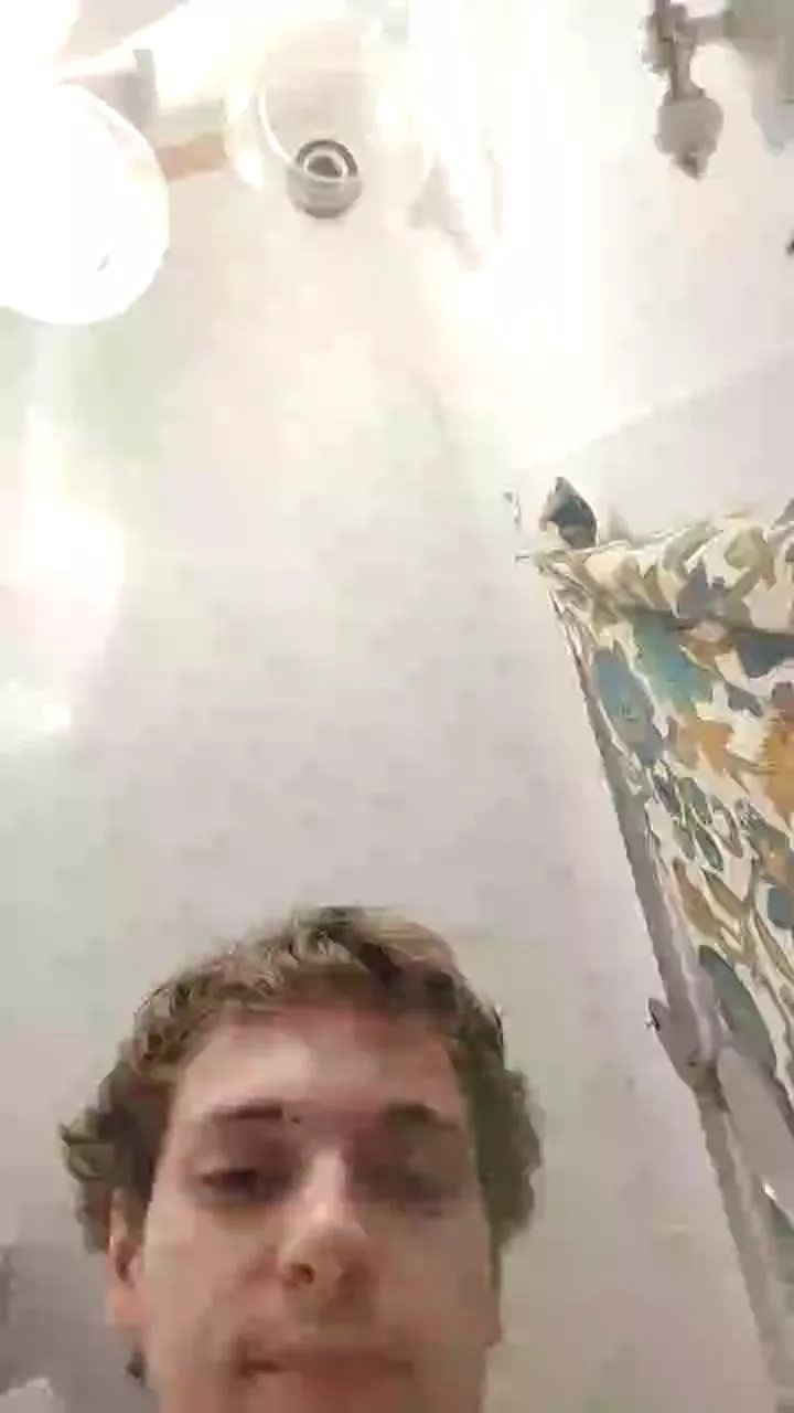 Offline yourmine427 on Cam4