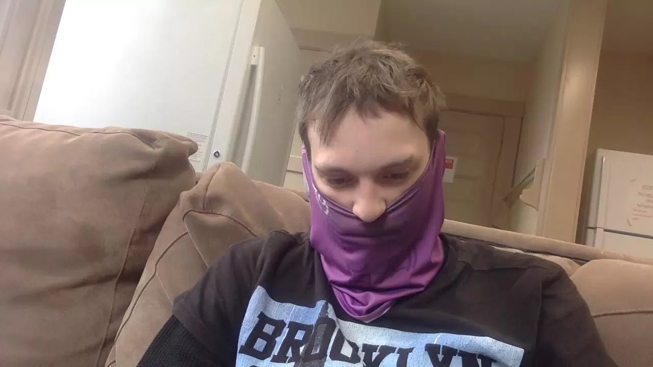 Offline yourmine427 on Cam4