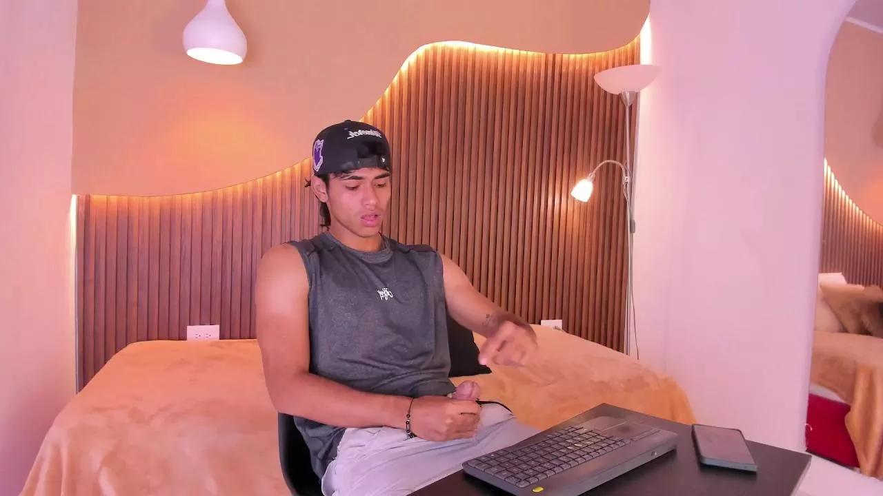 zander_20 on Cam4 