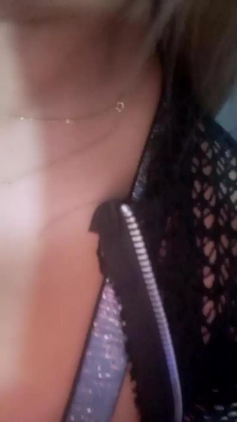 zoe_kimm on Cam4 