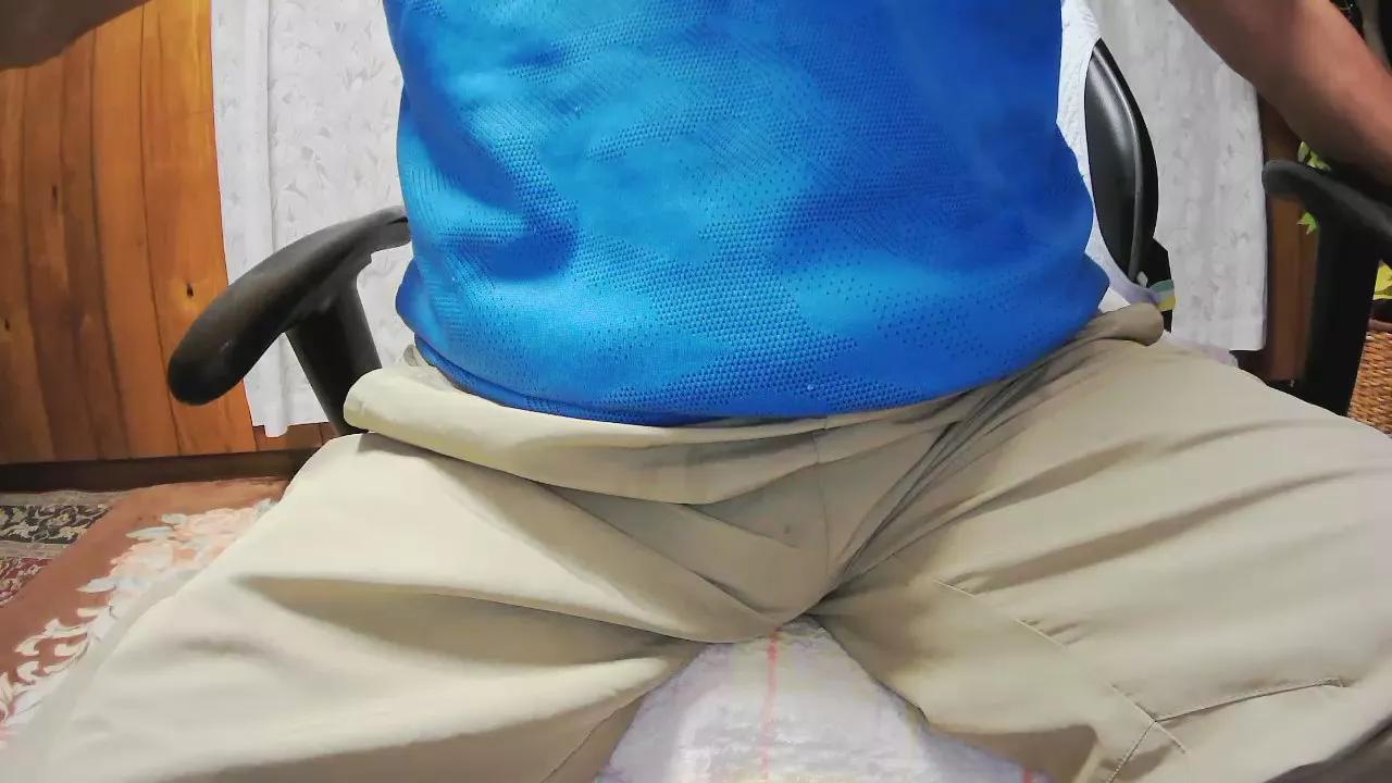zz_minato0234 on Cam4 