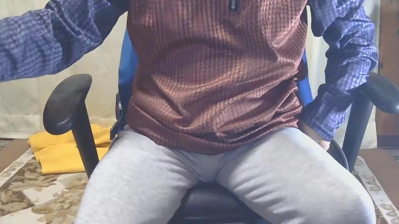 zz_minato0234 on Cam4 
