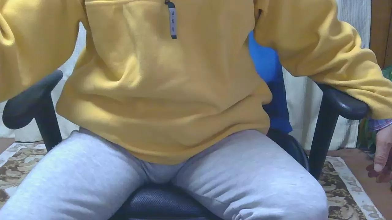 zz_minato0234 on Cam4 