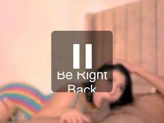 Offline ginaakemi on CamSoda