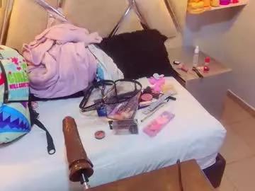 alejandra_martinss on Chaturbate