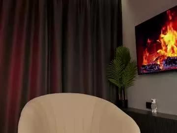 amazing_bitch on Chaturbate 