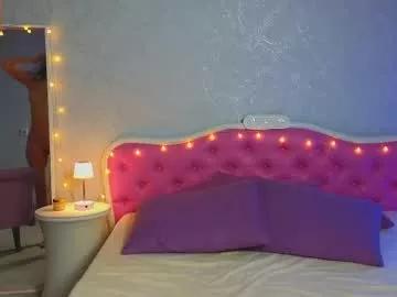 ariana_petite on Chaturbate 
