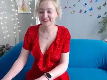 Freechat blondy_mom on Chaturbate