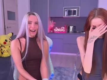 Freechat blush_mikki on Chaturbate