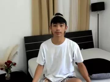 Freechat boynextdoor4ux on Chaturbate