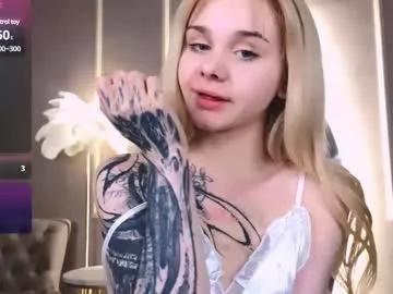 britney_lynch on Chaturbate 