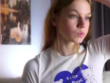 burnletitallburn on Chaturbate 