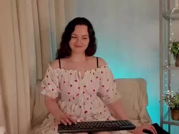 camillaadrian on Chaturbate 