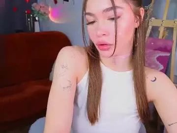 Freechat caroline_brown0 on Chaturbate