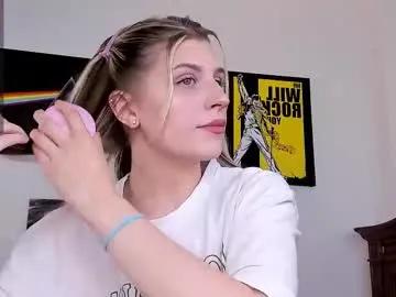 cassieholland on Chaturbate 